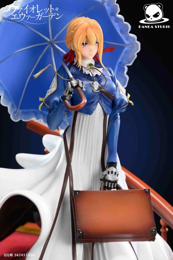 Figura violet Evergarden detallada