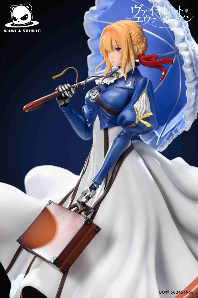 Figura violet Evergarden detallada