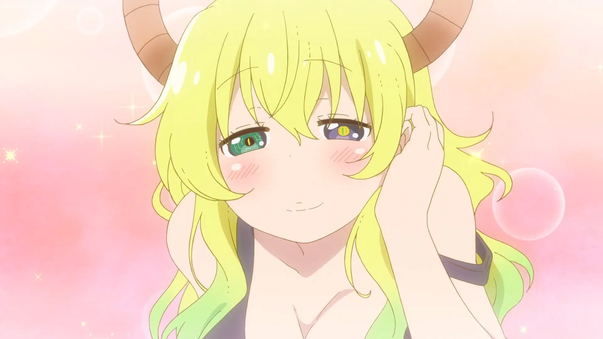 Lucoa captivates us with her bunny costume in a new figure